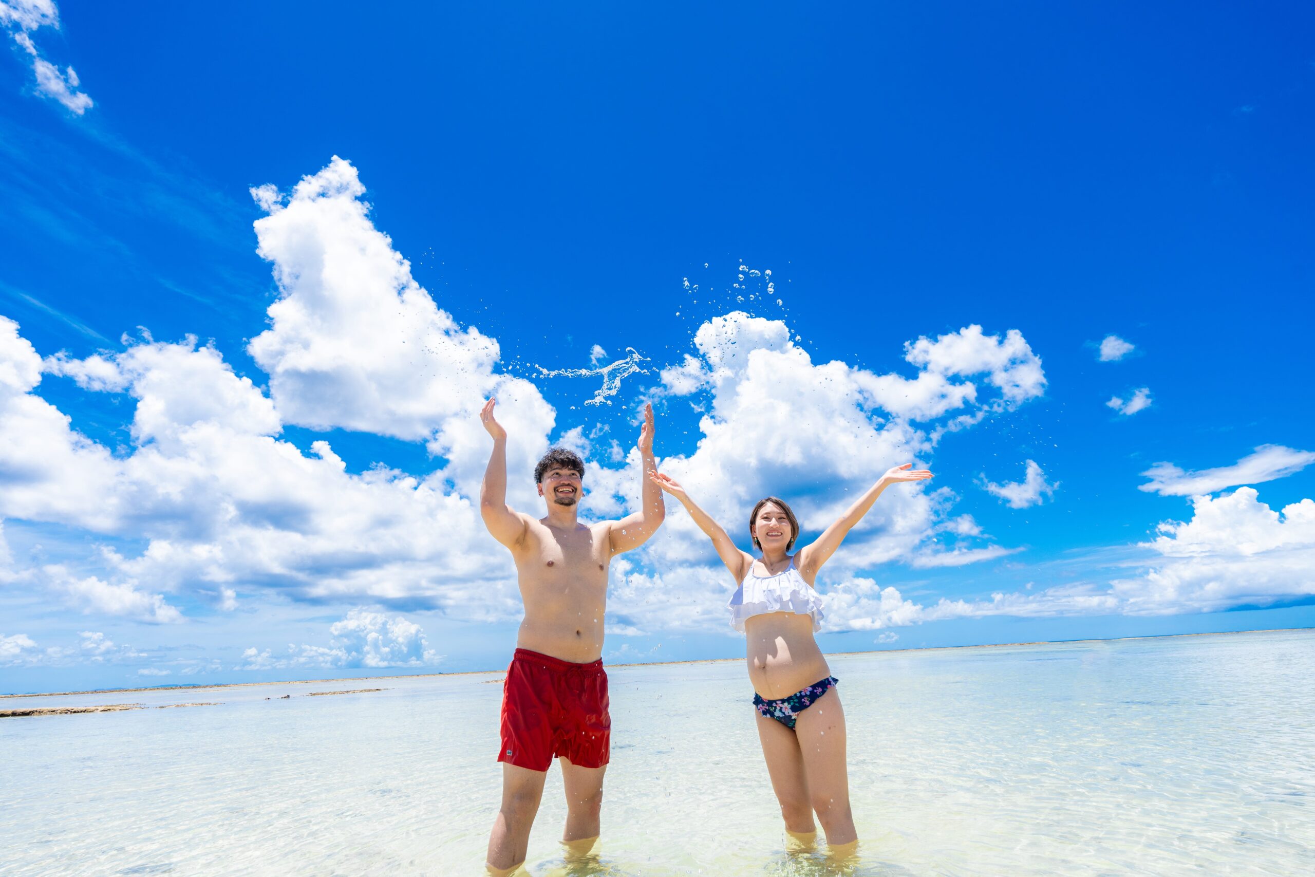 ニライビーチでの家族写真撮影